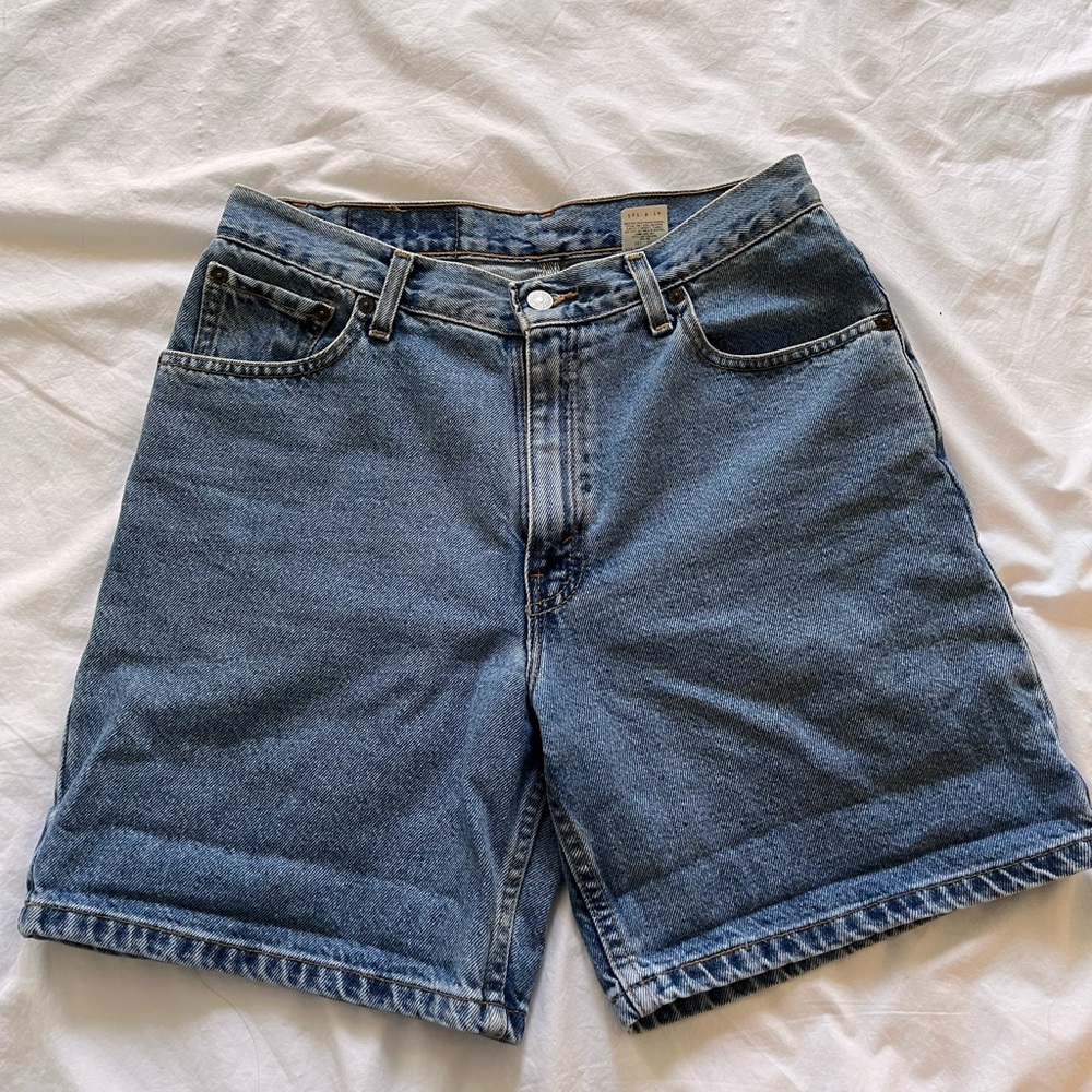 Levi’s 550 shorts